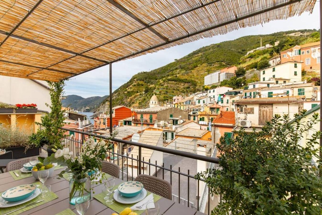 דירות ורנאצה Carattino 12 Idyllic Seafront Retreat מראה חיצוני תמונה