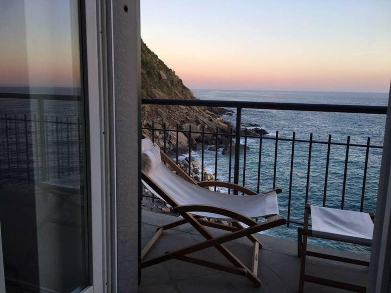 דירות ורנאצה Carattino 12 Idyllic Seafront Retreat מראה חיצוני תמונה